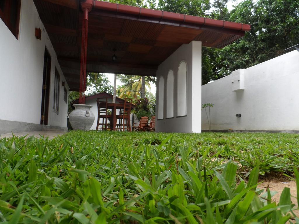 Summer Dew Villa Талпе Екстериор снимка