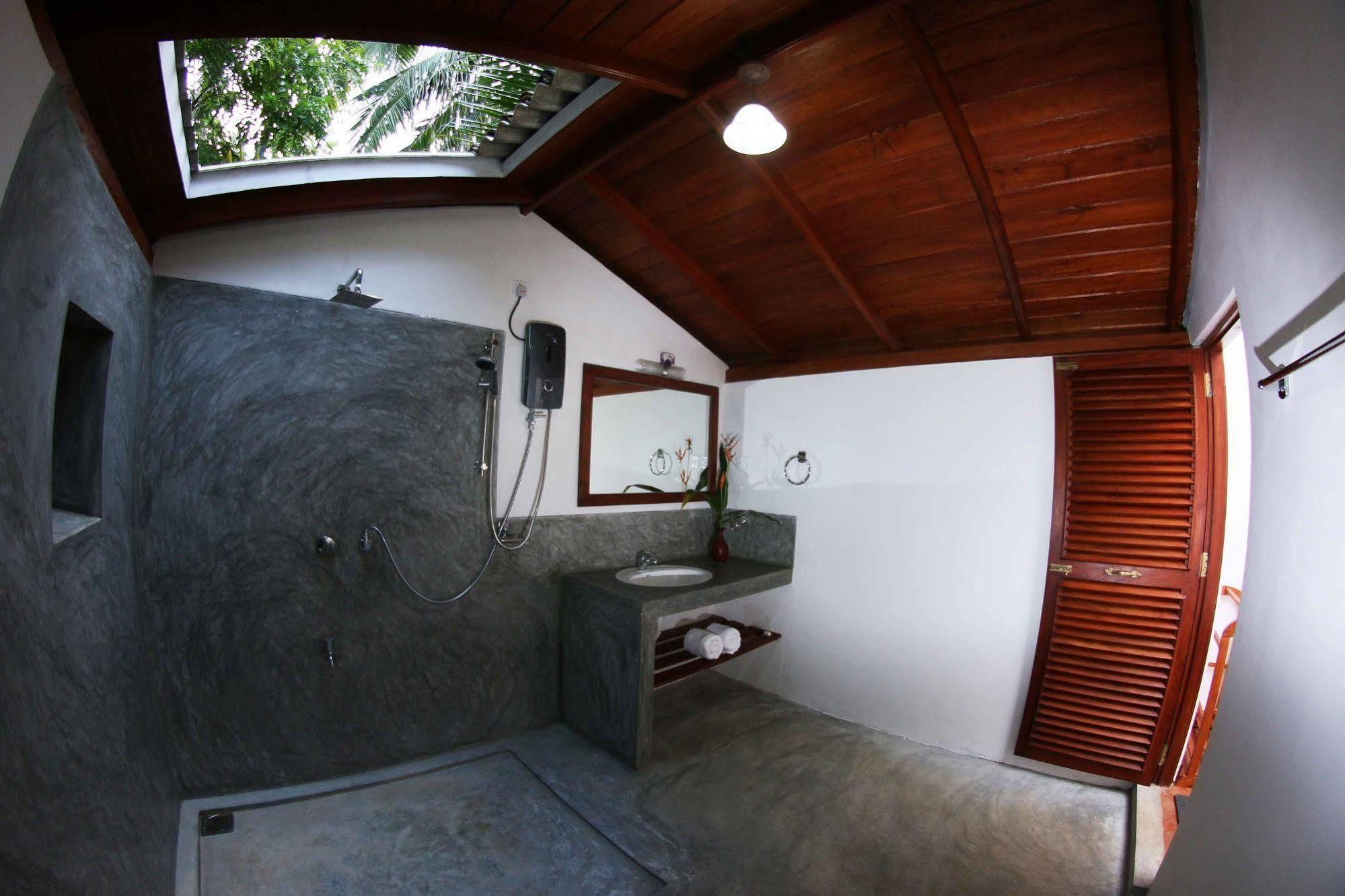 Summer Dew Villa Талпе Екстериор снимка
