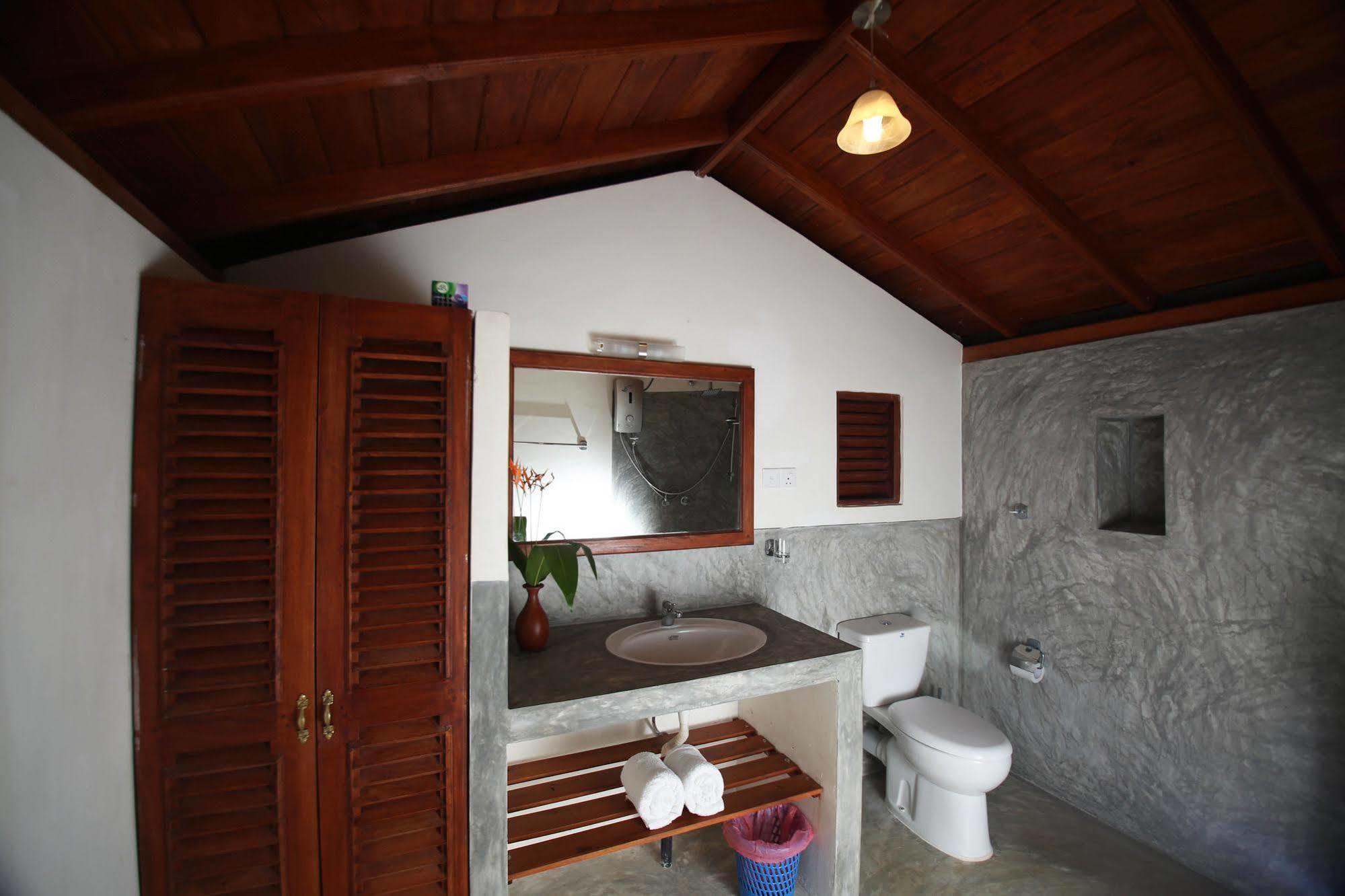 Summer Dew Villa Талпе Екстериор снимка
